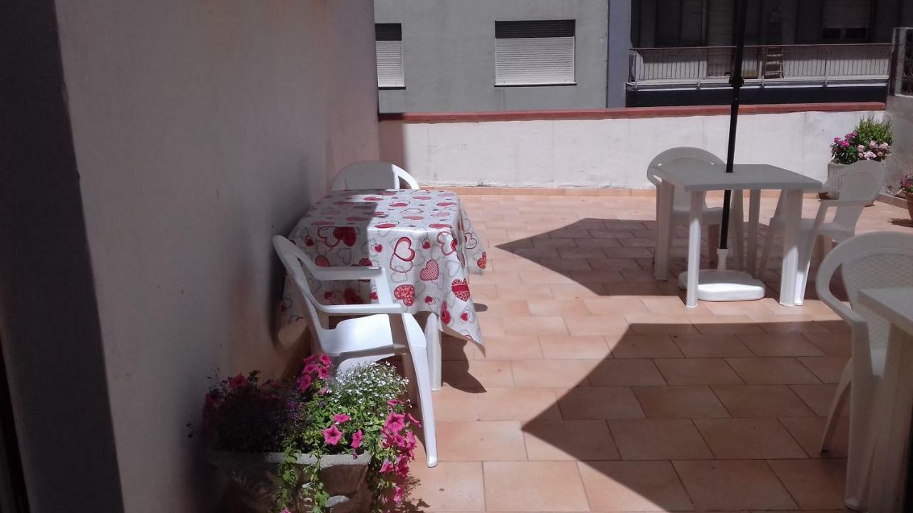 Camere In Affitto Sassari Ngoại thất bức ảnh